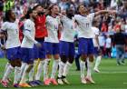 EUROCOPA: FRANCIA PASÓ POR UN GOL EN CONTRA