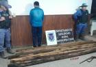 ESCLARECEN UN ROBO DE POSTES DE QUEBRACHO E INCAUTAN UNA ESCOPETA CON SEIS CARTUCHOS
