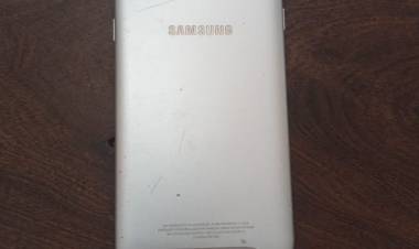 VILLA ÁNGELA: LE ARREBATO EL CELULAR Y SE DIO LA FUEGA