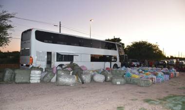 GENDARMERÍA SECUESTRO GRAN CANTIDAD DE MERCADERÍA DE ORIGEN EXTRANJERO SIN EL AVAL ADUANERO 