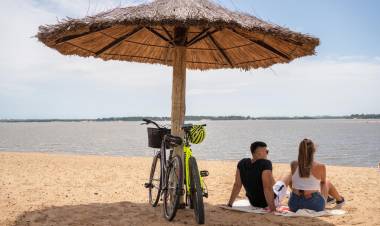 EL RÍO URUGUAY, UN PATRIMONIO DE CONTRASTES QUE ATRAE MILES DE TURISTAS A SUS COSTAS