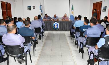 GARANTIZAN LA PRESENCIA DE UNA GUARDIA POLICIAL EN HOSPITALES Y CENTROS DE SALUD DEL ÁREA METROPOLITANA 