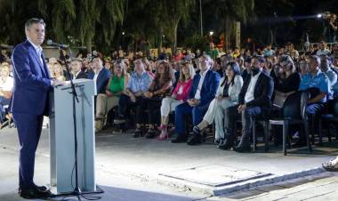EL GOBERNADOR LEANDRO ZDERO ACOMPAÑÓ LA PRESENTACIÓN DE LA BIENAL INTERNACIONAL DE ESCULTURAS CHACO 2024