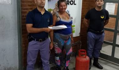 RECUPERARON GARRAFAS Y UNA BICICLETA QUE HABÍAN SIDO SUSTRAÍDAS DE UNA VIVIENDA 