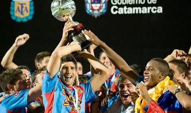 RIVER Y ESTUDIANTES JUEGAN LA DÉCIMA SUPERCOPA ARGENTINA DE LA HISTORIA