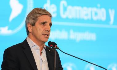 LA ESPECULACIÓN VA POR UN LADO Y EL DERRUMBE DE LA ECONOMÍA VA POR OTRO