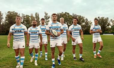 SE PRESENTARON LAS NUEVAS CAMISETAS DE LOS PUMAS, LOS PUMAS SEVEN, LAS YAGUARETÉS Y LOS PUMITAS