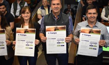 SÁENZ PEÑA: EL GOBERNADOR ZDERO LANZÓ LA LÍNEA DE FINANCIAMIENTO “+ CAMPO”