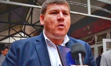 LAZZARINI ASEGURA QUE EL FRENTE CHAQUEÑO “NO ESTUDIA Y LOS CONDUCE LA HIPOCRESÍA” 