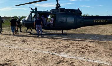 IMPORTANTE DESPLIEGUE DEL GOBIERNO PROVINCIAL: SE TRASLADÓ A 2 PACIENTES Y A UN BEBÉ RECIÉN NACIDO, DE POMPEYA
