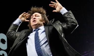 "HAY UNA PSICOSIS TOTAL, NADIE QUIERE HABLAR"