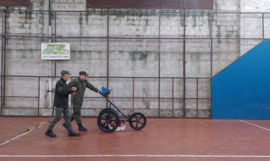 EL GEORADAR DE GENDARMERÍA REALIZA LA BUSQUEDA DE UNA FOSA COMÚN DE DESAPARECIDOS  