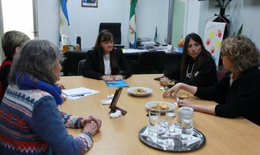 EDUCACIÓN Y UNICEF RECORRERÁN LAS SEDES DE ESCUELAS SECUNDARIAS RURALES MEDIADAS POR TIC EN EL IMPENETRABLE 