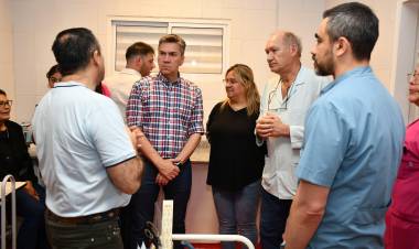 VILLA BERTHET: ZDERO ENTREGÓ ELEMENTOS AL HOSPITAL LOCAL "SEGUIMOS AFIANZANDO EL SISTEMA SANITARIO" EXPRESÓ EL GOBERNADOR