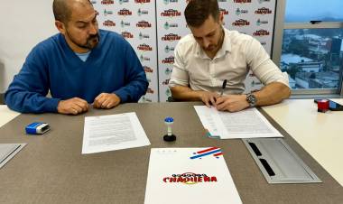 LOTERÍA CHAQUEÑA: CONVENIO PARA NUEVAS OBRAS EN EL JUVENTUD ATLETIC CLUB, DE EL SAUZALITO