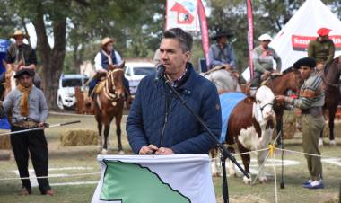 MACHAGAI: EL GOBERNADOR ZDERO ENCABEZÓ HOY LA 79° EXPOSICIÓN NACIONAL DE GANADERÍA, GRANJA, INDUSTRIA Y COMERCIO