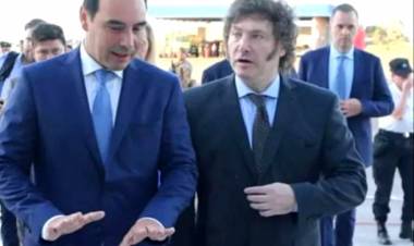 MILEI HABRÍA PEDIDO QUE GUSTAVO VALDÉS NO ASISTA A LA FIRMA DEL PACTO DE MAYO