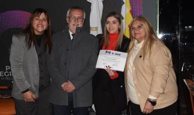 CON UN SIMULACRO DE UN JUICIO POR JURADOS, LA LEGISLATURA INAUGURÓ SU SICLO DE ACTIVIDADES EN LA BIENAL DE ESCULTORES 2024