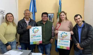 EL INTENDENTE DE VILLA ÁNGELA, ING. ADALBERTO PAPP, INVITA A LA 2DA EXPO POTENCIAR EL 17 Y 18 DE AGOSTO