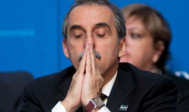 CONDENA DE 3 AÑOS A MORENO