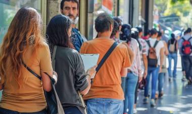 CAE EL EMPLEO REGISTRADO Y HAY MÁS SUSPENSIONES