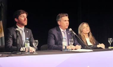 EL GOBERNADOR ZDERO DIO APERTURA A LA JORNADA DE COOPERACIÓN INTERNACIONAL PARA EL PODER JUDICIAL Y LOS MINISTERIOS PÚBLICOS