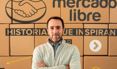 UN MILLONARIO JUNTANDO MÁS MILLONES DE DÓLARES