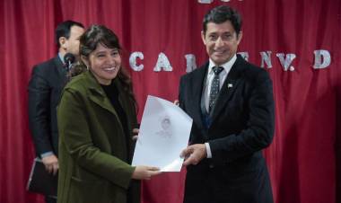 LA DIPUTADA CHAROLE ACOMPAÑÓ LA CELEBRACIÓN DE LAS BODAS DE PLATA DE LA BIBLIOTECA "CARMEN VILLALBA DE LENTATI"