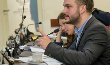 IVÁN GYOKER: "EL AUTORITARIO DE CAPITANICH PIDE A SUS LEGISLADORES QUE IMPIDAN APROBAR LAS MEDIDAS NECESARIAS PARA LA CRISIS ENERGÉTICA"