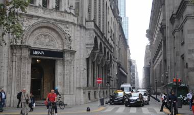 EL MERVAL SUBE Y EL DÓLAR BAJA