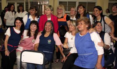 EDUCACIÓN: LA MINISTRA NAIDENOFF LANZÓ ATENEOS DIDÁCTICOS PARA LA FORMACIÓN DOCENTE EN ALFABETIZACIÓN