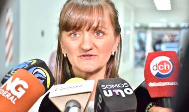 FORTALEZA DE MADRE”: LA VICEGOBERNADORA ENCABEZÓ EL CONVERSATORIO SOBRE ACOMPAÑAMIENTO DE HIJOS EN LA RECUPERACIÓN DE CONSUMOS PROBLEMÁTICOS