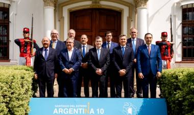 SANTIAGO DEL ESTERO: REUNIÓN DE GOBERNADORES DEL NORTE GRANDE CON DIRECTIVOS DEL BID INVEST Y CÁMARAS DEL SECTOR PRIVADO DE LA REGIÓN