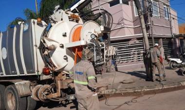 CASTELLI: SAMEEP REALIZA SANEAMIENTO INTEGRAL EN LA LOCALIDAD