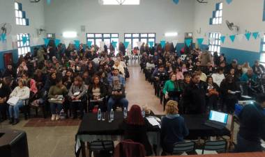 EDUCACIÓN ACLARA SOBRE LA EMISIÓN Y VALIDEZ DE TÍTULOS DE NIVEL SECUNDARIO