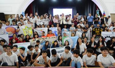 CIENCIA Y TECNOLOGÍA EN LA EDUCACIÓN: UN AÑO LLENO DE LOGROS