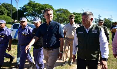 ISLA DEL CERRITO: EL GOBERNADOR ZDERO LANZÓ EL OPERATIVO DE SEGURIDAD “FRONTERA HÚMEDA” PARA COMBATIR EL DELITO, EL NARCOTRÁFICO Y EL CRIMEN ORGANIZADO