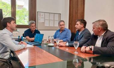 BS. AS: EL CHACO AVANZA HACIA IMPORTANTES OBRAS DE INFRAESTRUCTURA PRODUCTIVA