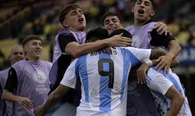 SUDAMERICANO SUB 20: ARGENTINA LE GANÓ A CHILE CON EL CORAZÓN EN LA BOCA