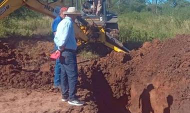 EL ESPINILLO: SAMEEP REALIZÓ TRABAJOS DE EMPALME PARA QUE MÁS FAMILIAS ACCEDAN AL SERVICIO DE AGUA POTABLE EN SUS HOGARES