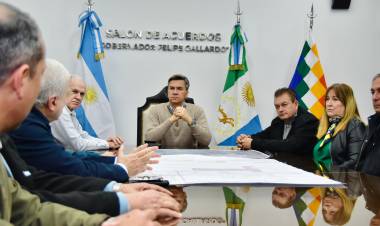 PROVINCIA Y MUNICIPIO ACORDARON UN PLAN DE DRENAJE PLUVIAL PARA ZONA SUR Y PRESENTARON EL PLAN DIRECTOR DE DESAGÜES PLUVIALES
