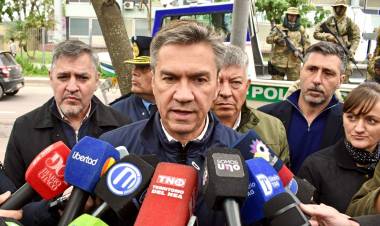 PLAN PROVINCIAL DE SEGURIDAD: SE PRESENTÓ LA NUEVA DIVISIÓN “PATRULLA FLUVIAL” DE LA POLICÍA DEL CHACO