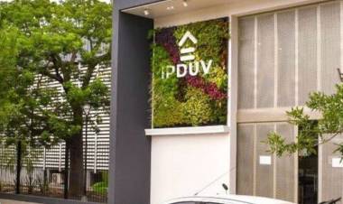 ESCÁNDALO INSTITUCIONAL EN EL IPDUV: VIOLAN UN DECRETO DEL GOBERNADOR Y AVANZAN CON ACTOS NULOS PARA DESPOJAR VIVIENDAS