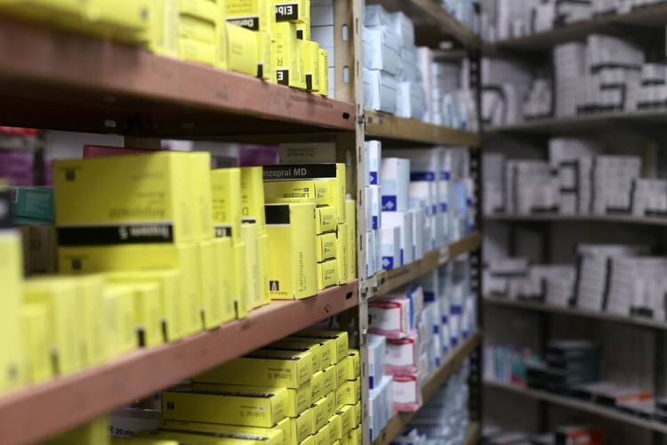 PRECIOS DE LOS REMEDIOS QUE VUELAN POR EL AIRE