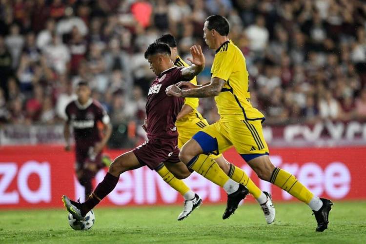 BOCA VOLVIÓ A DECEPCIONAR Y PERDIÓ ANTE LANÚS