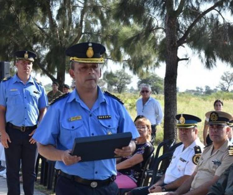 LA POLICIA DEL CHACO DIJO PRESENTE EN LA CELEBRACIÓN DEL ANIVERSARIO N° 15 DE LA BASE AÉREA MILITAR