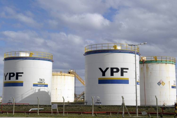 YPF BUSCA CEDER 55 ÁREAS DE CAMPOS MADUROS