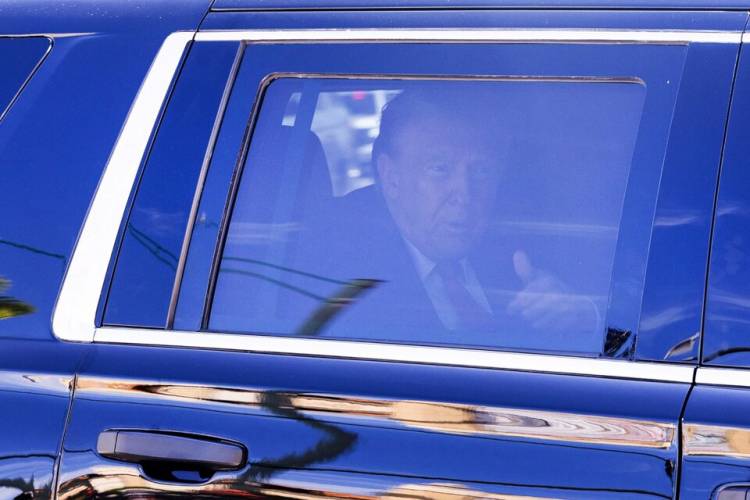 UNA JUEZA SE NEGÓ A DESESTIMAR 32 CARGOS CONTRA TRUMP POR LOS DOCUMENTOS SECRETOS