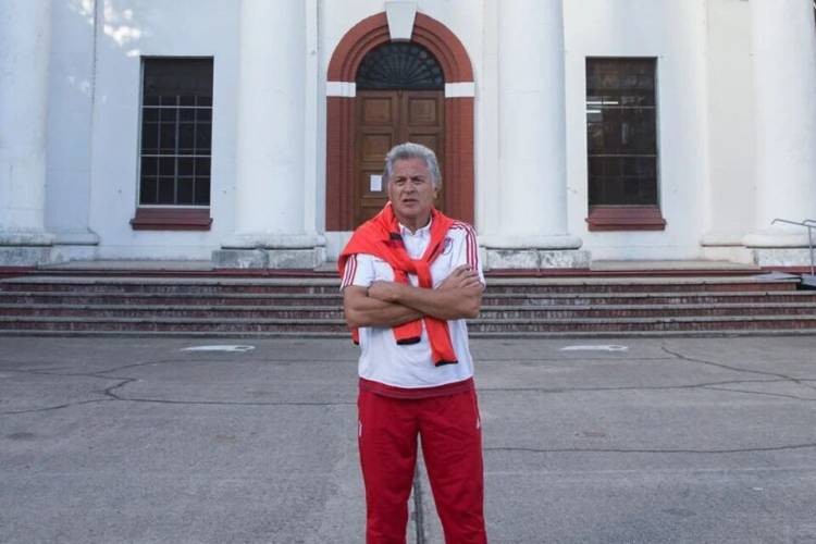 EL COMPROMISO DEL PATO FILLOL