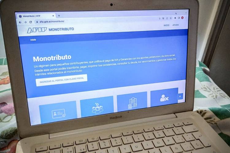 EL PROYECTO PARA QUE EL SUELDO PAGUE GANANCIAS